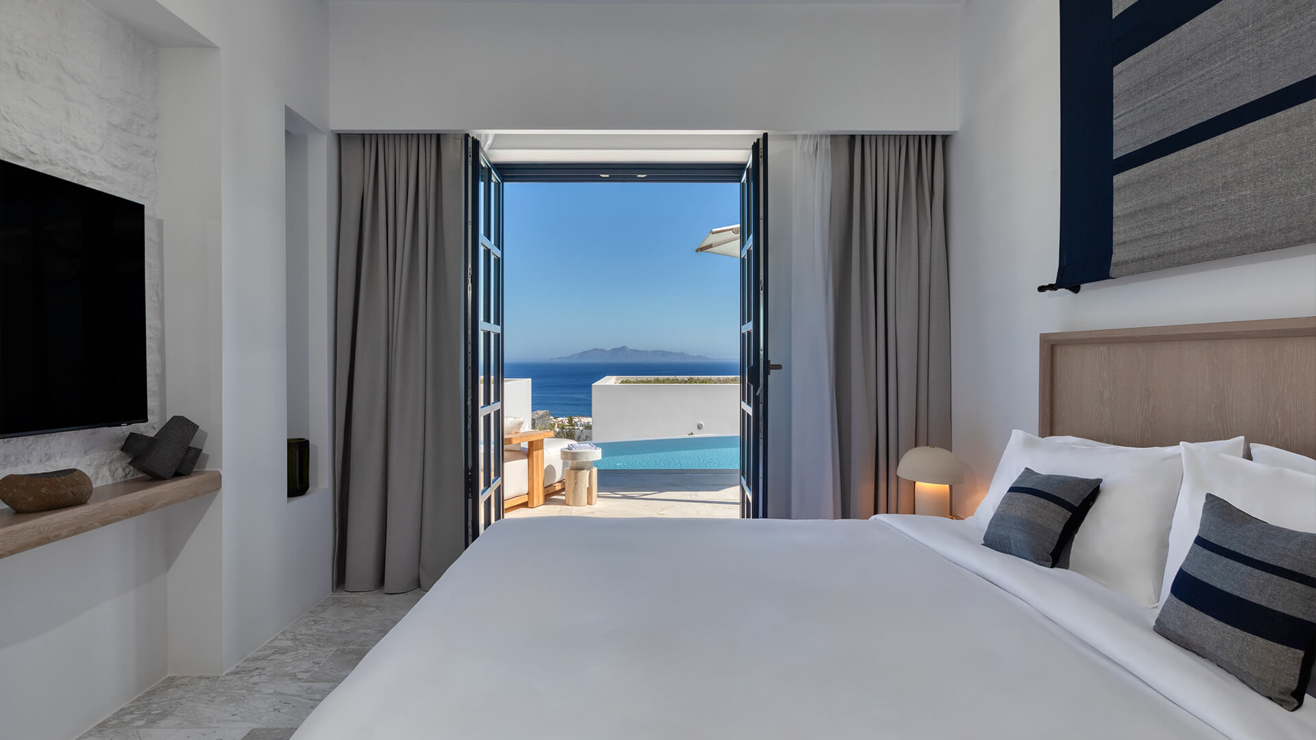 Gallery ORAMA VILLA WITH SEA VIEW AND POOL